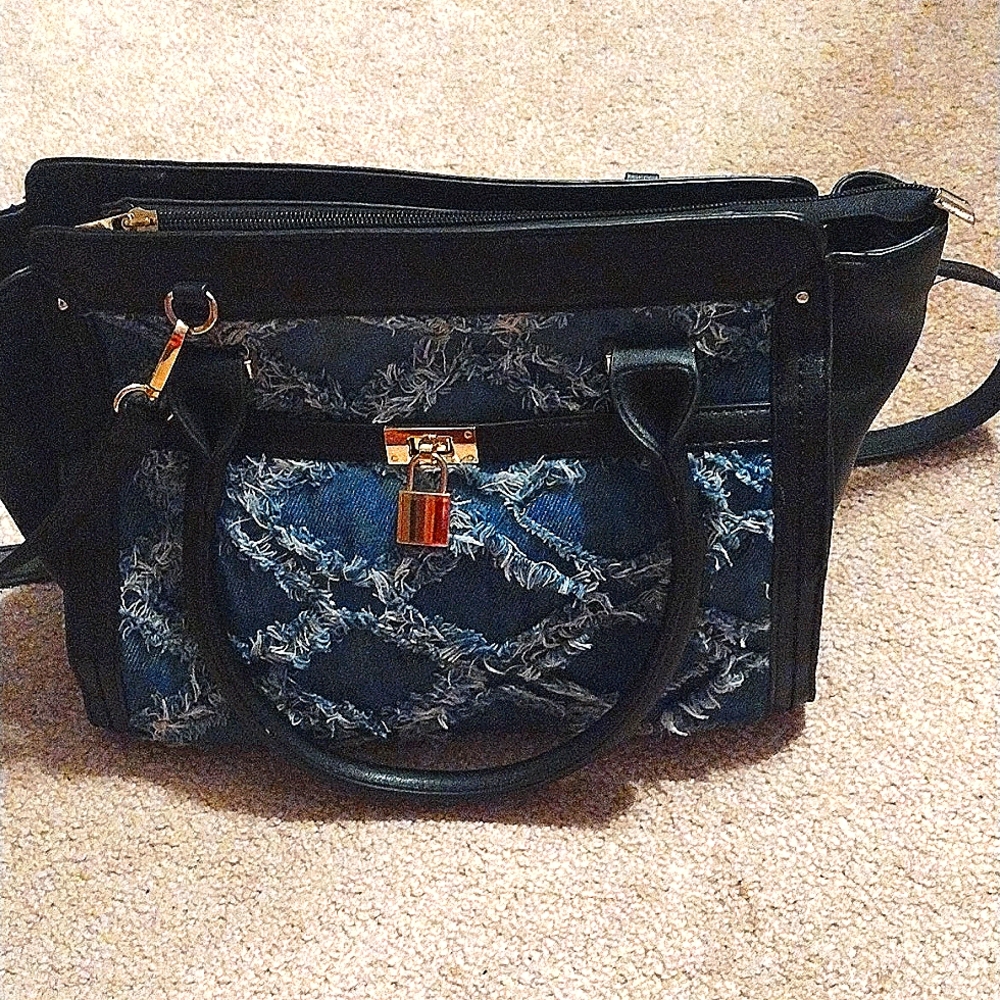 Handbag